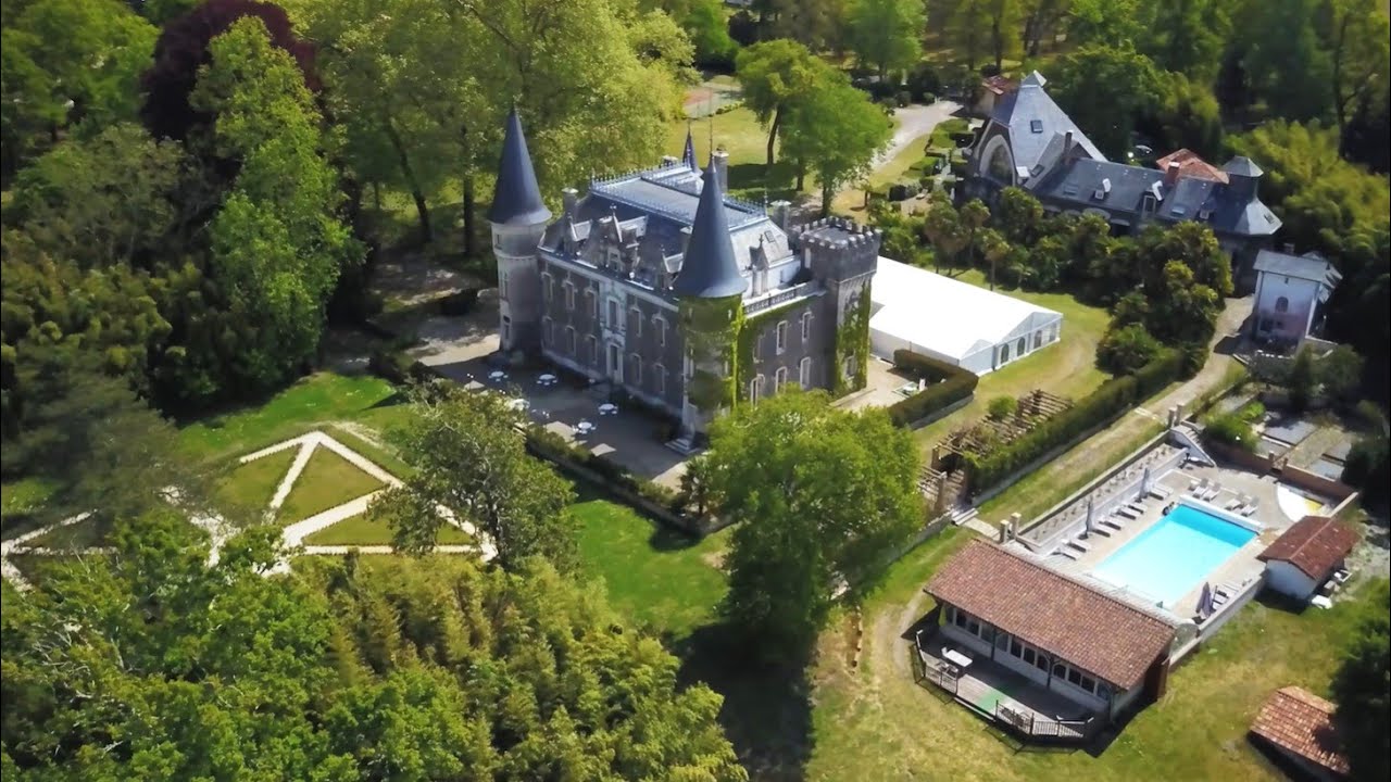 Chateau 1